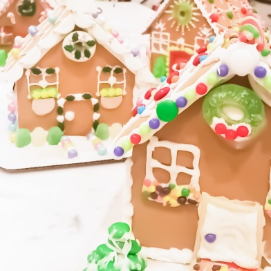 gingerbread-house-icing